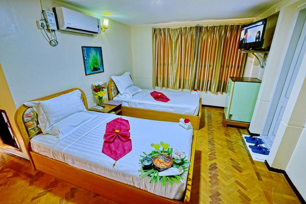 Taim Phyu Hotel Mandalay Bagian luar foto