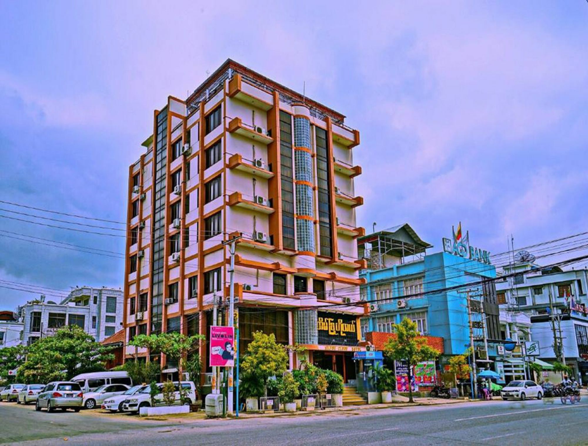 Taim Phyu Hotel Mandalay Bagian luar foto